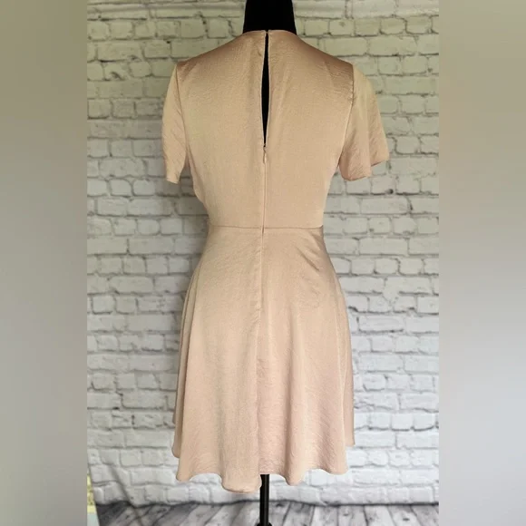 Express mini dress size 4 rose gold flared skirt - Picture 2 of 4